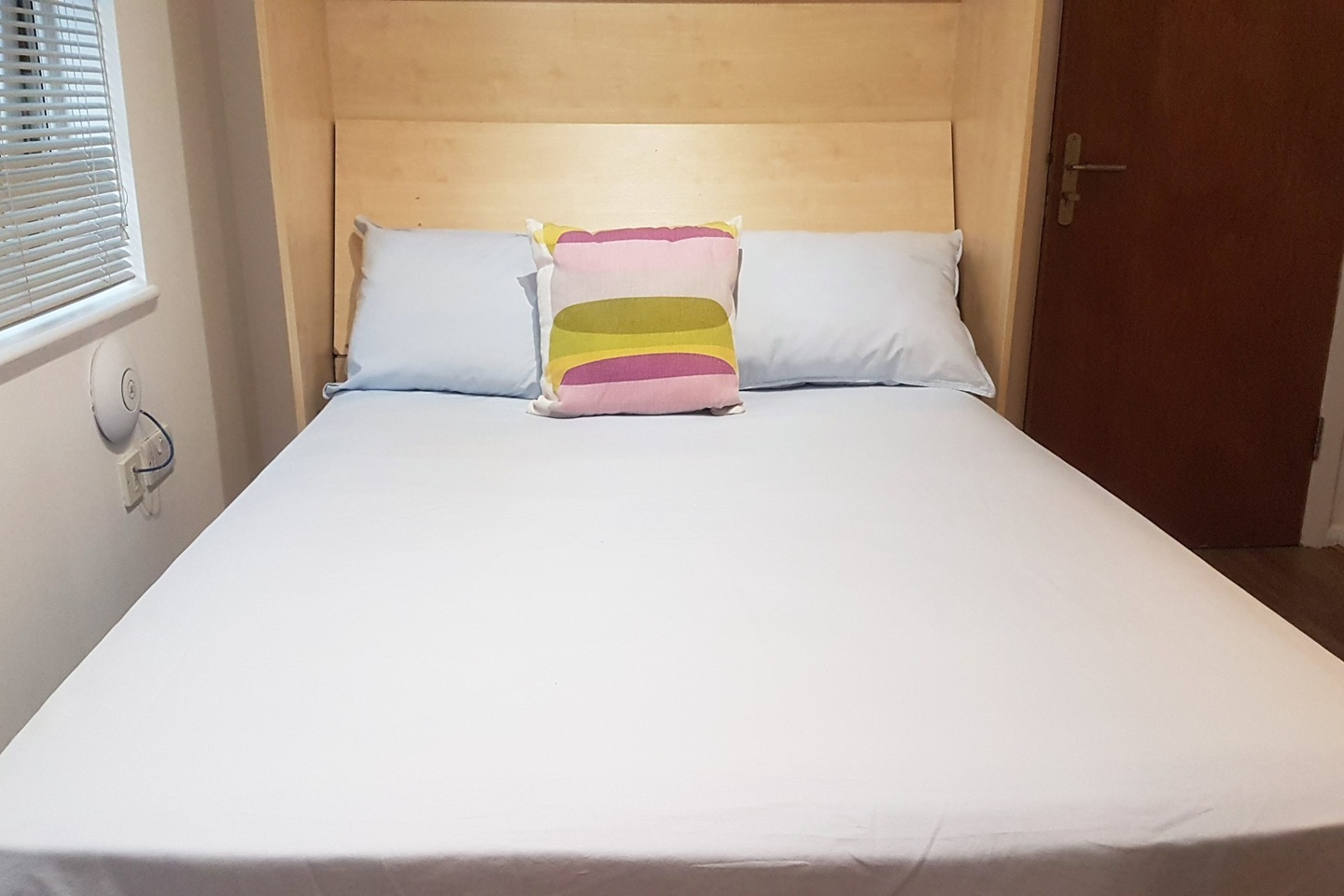 Studio Flat, Rufford St, N1 photo 3