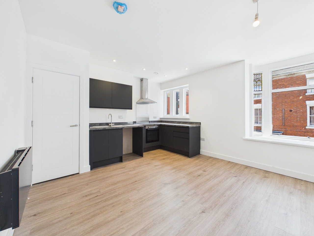 1 Bed Flat, Pocklingtons Walk, LE1