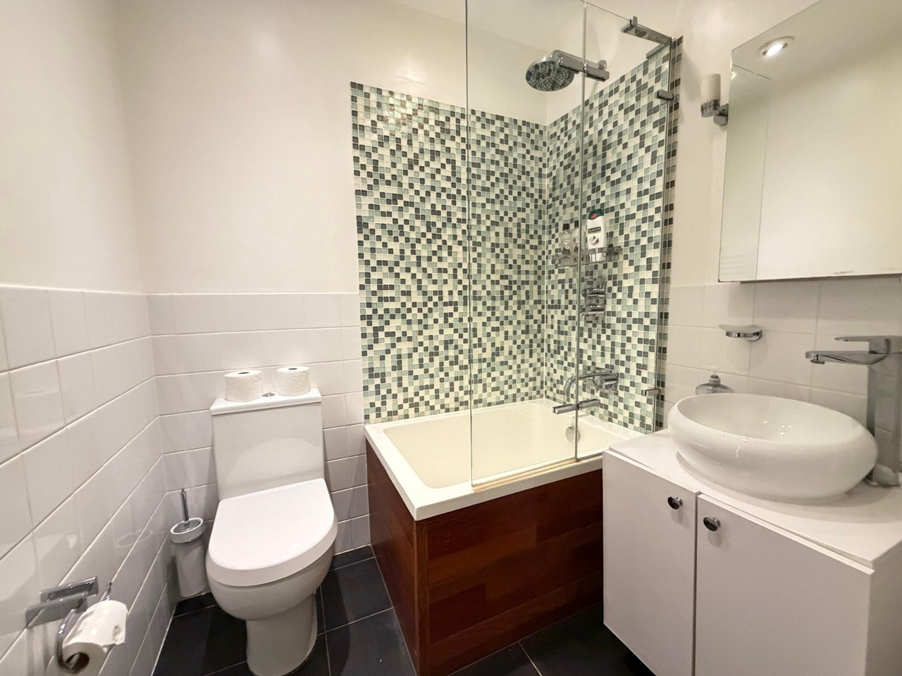 3 Bed Flat, Bickenhall St, W1U photo 3