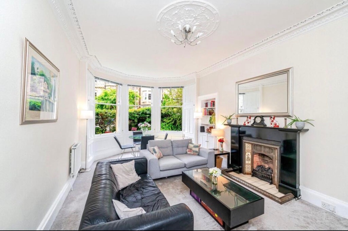 3 Bed Flat, Spottiswoode Street, EH9