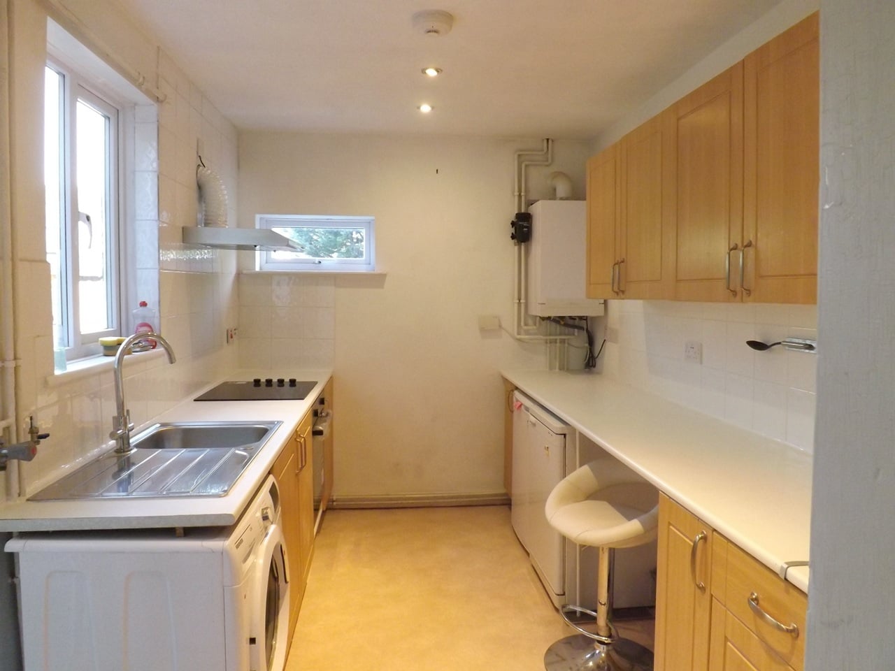 2 Bed Terraced House, High Street, CB4