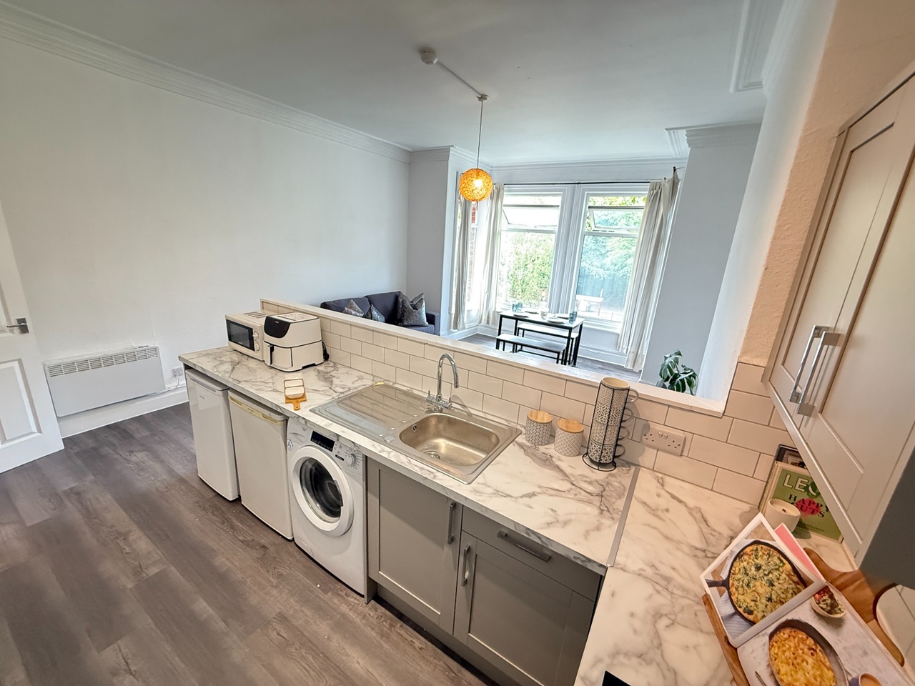 2 Bed Flat, Cardigan Road, LS6 photo 4