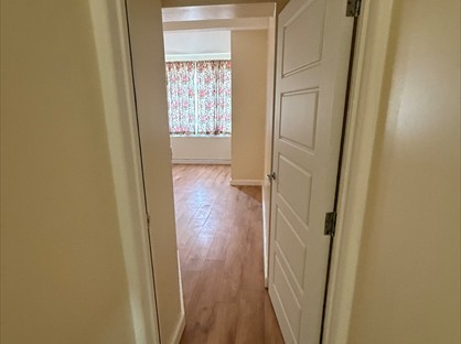 2 Bed Semi-Detached House, Sladefield Road, B8