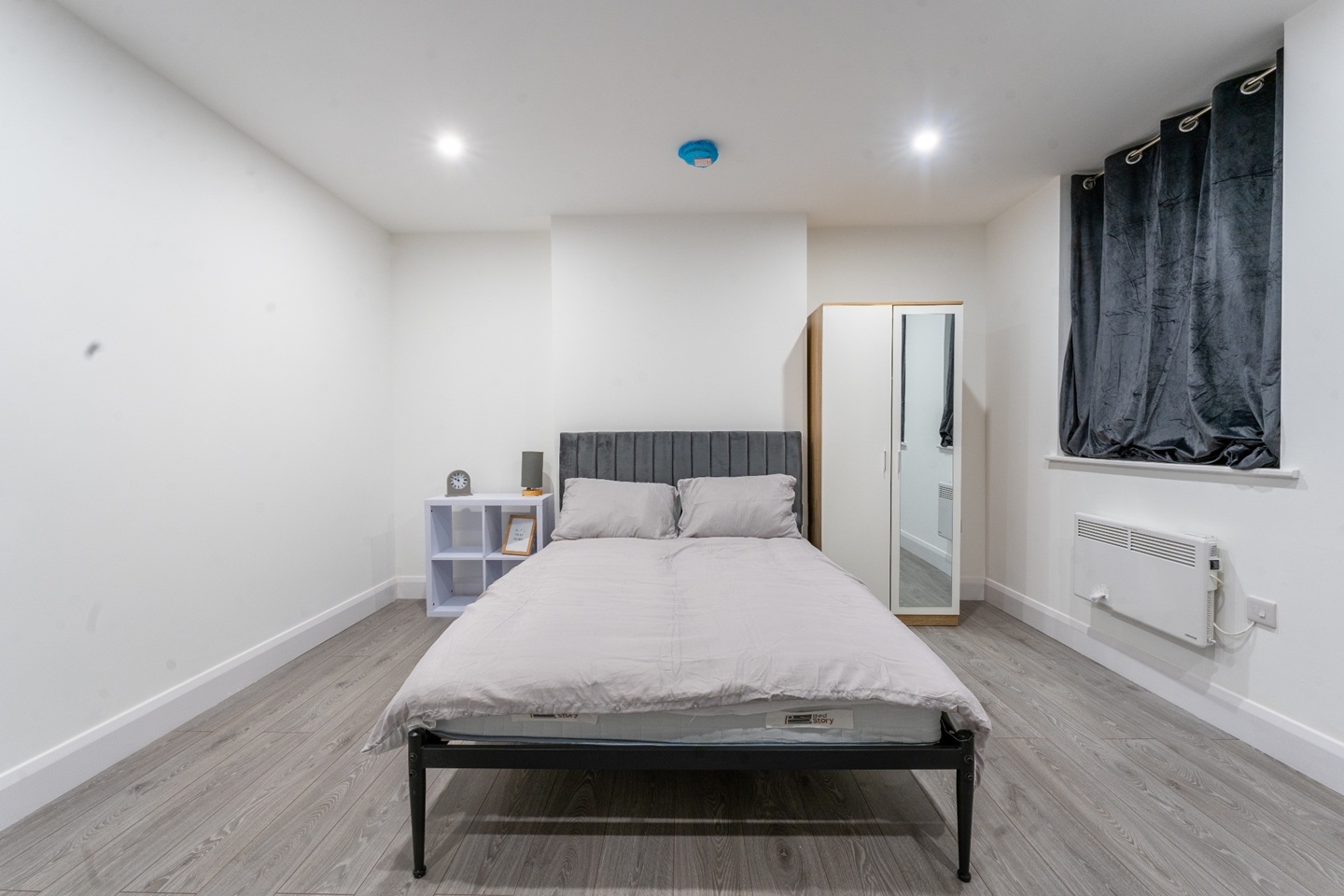 Studio Flat, Browning St, SE17 photo 5