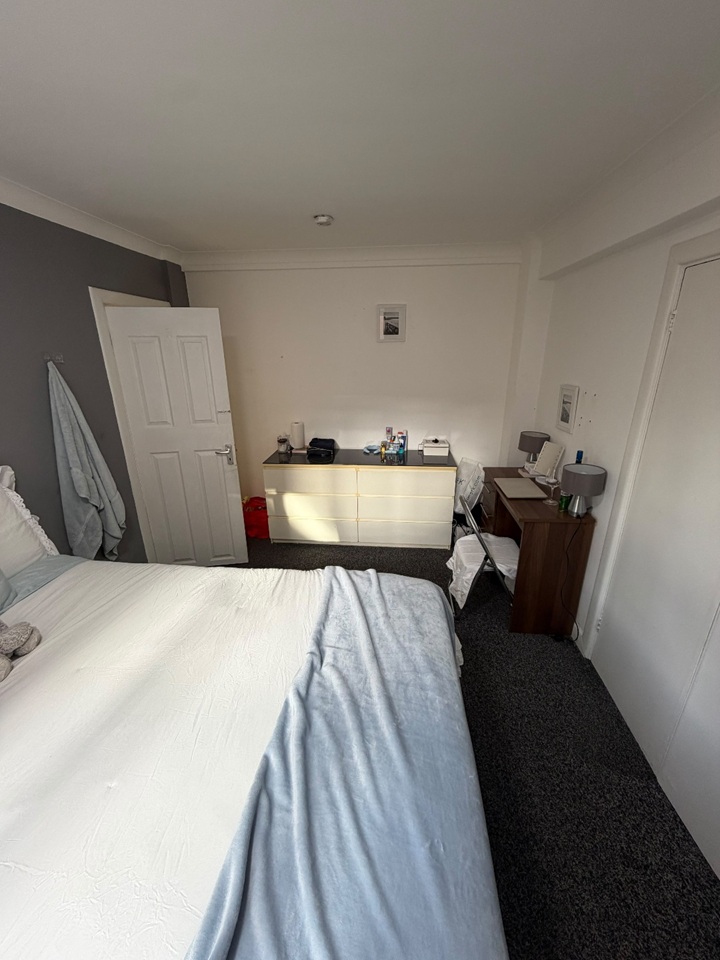 Room in a Shared Flat, Edgware Road, W2 photo 5