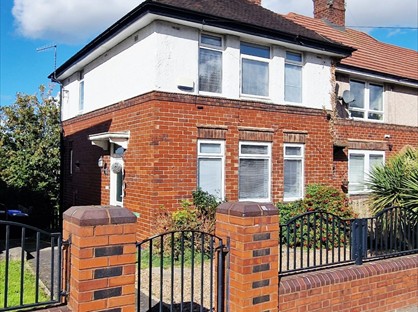 3 Bed Semi-Detached House, Myrtle Road, S2