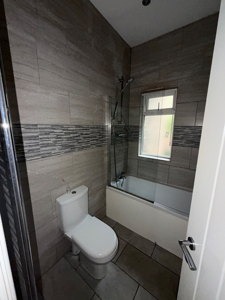 1 Bed Flat, Toxteth, L8 photo 4