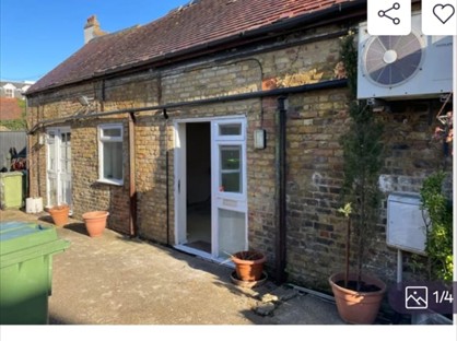 2 Bed Bungalow, Bushy Park Road, TW11