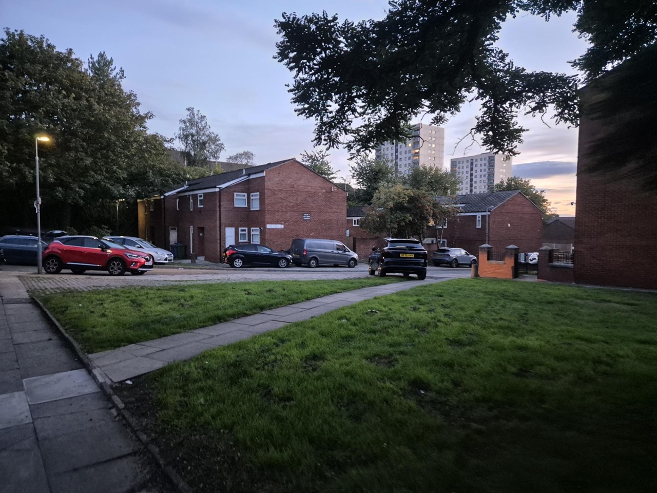 Room in a Shared Flat, Mark St, L5 photo 2