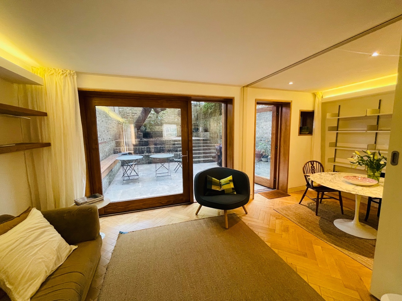 1 Bed Flat, St Lawrence Terrace, W10 photo 4