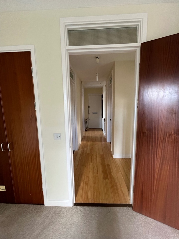 2 Bed Flat, Leckwith Road, CF11 photo 4