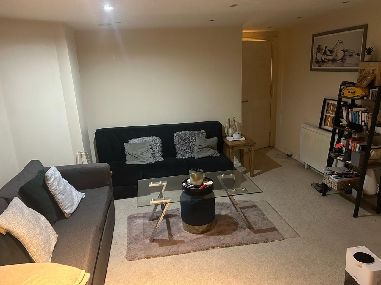 2 Bed Flat, Middlewood Street, M5 photo 2