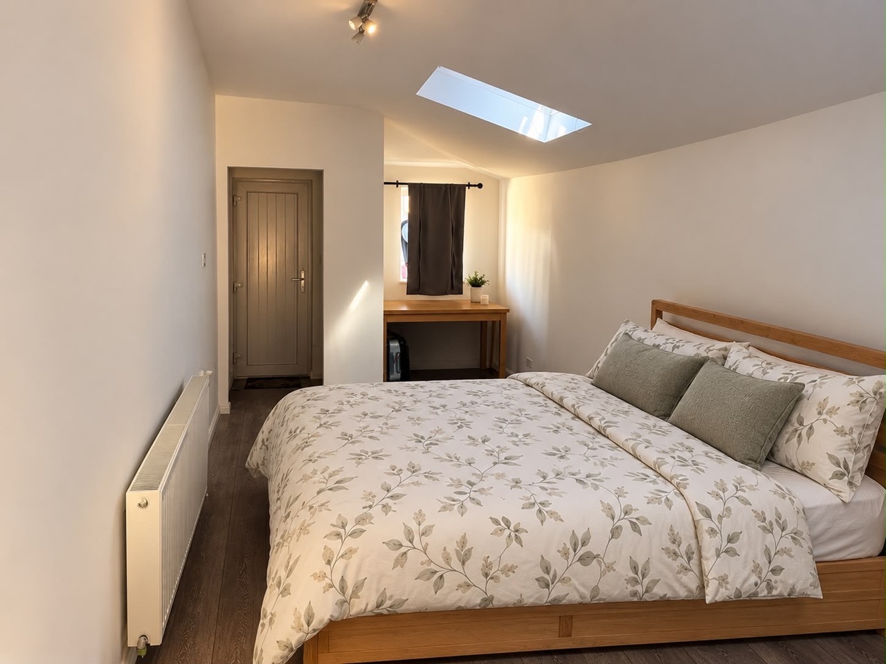 1 Bed Semi-Detached House, Malvern Road, CB1