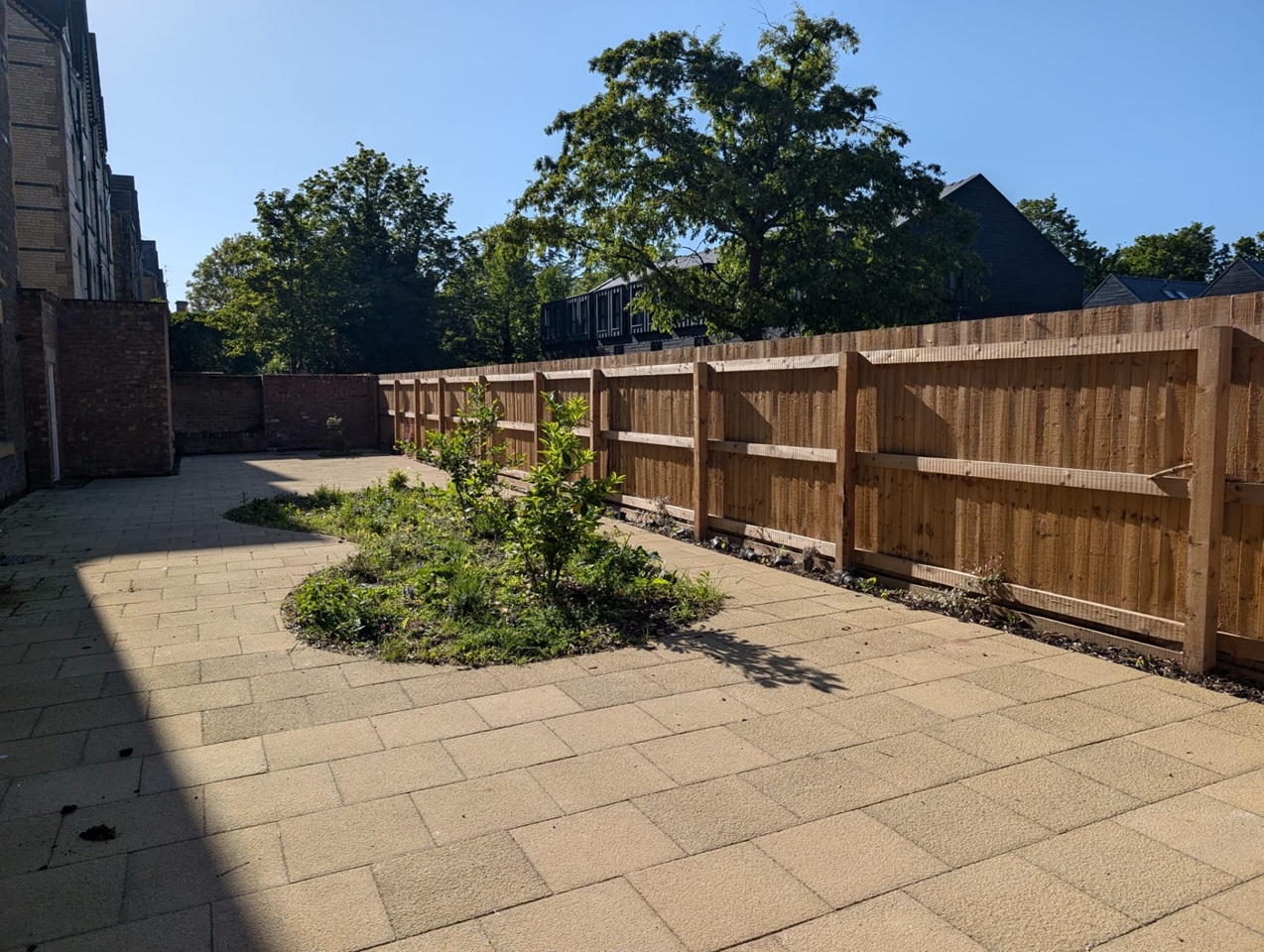 1 Bed Flat, Irvine House, CH43 photo 4