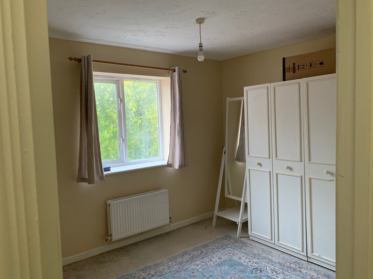 2 Bed Flat, Shelley Court, RG1 photo 3