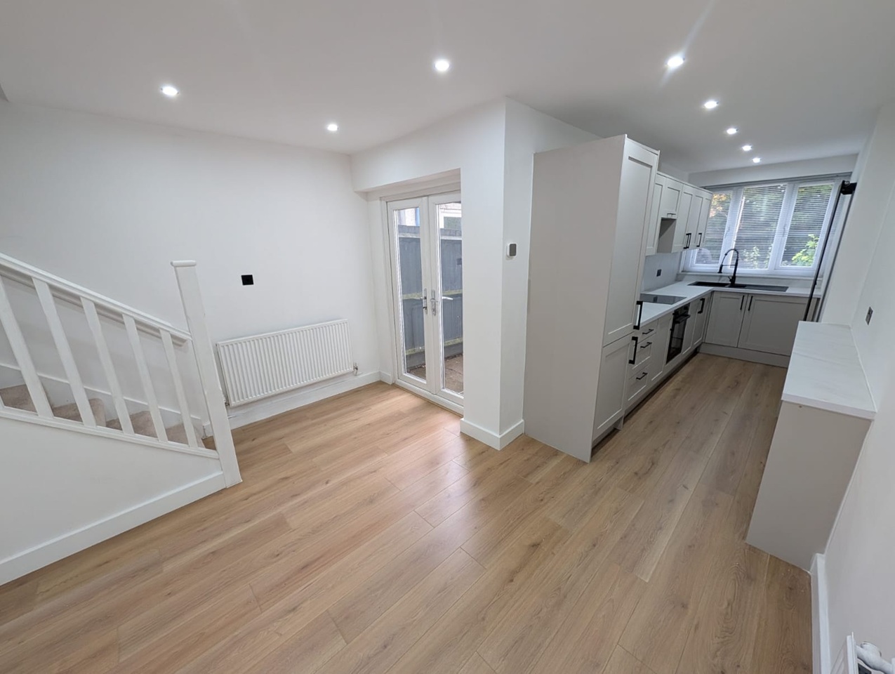 3 Bed Terraced House, Shakleton Road, CV5 photo 3
