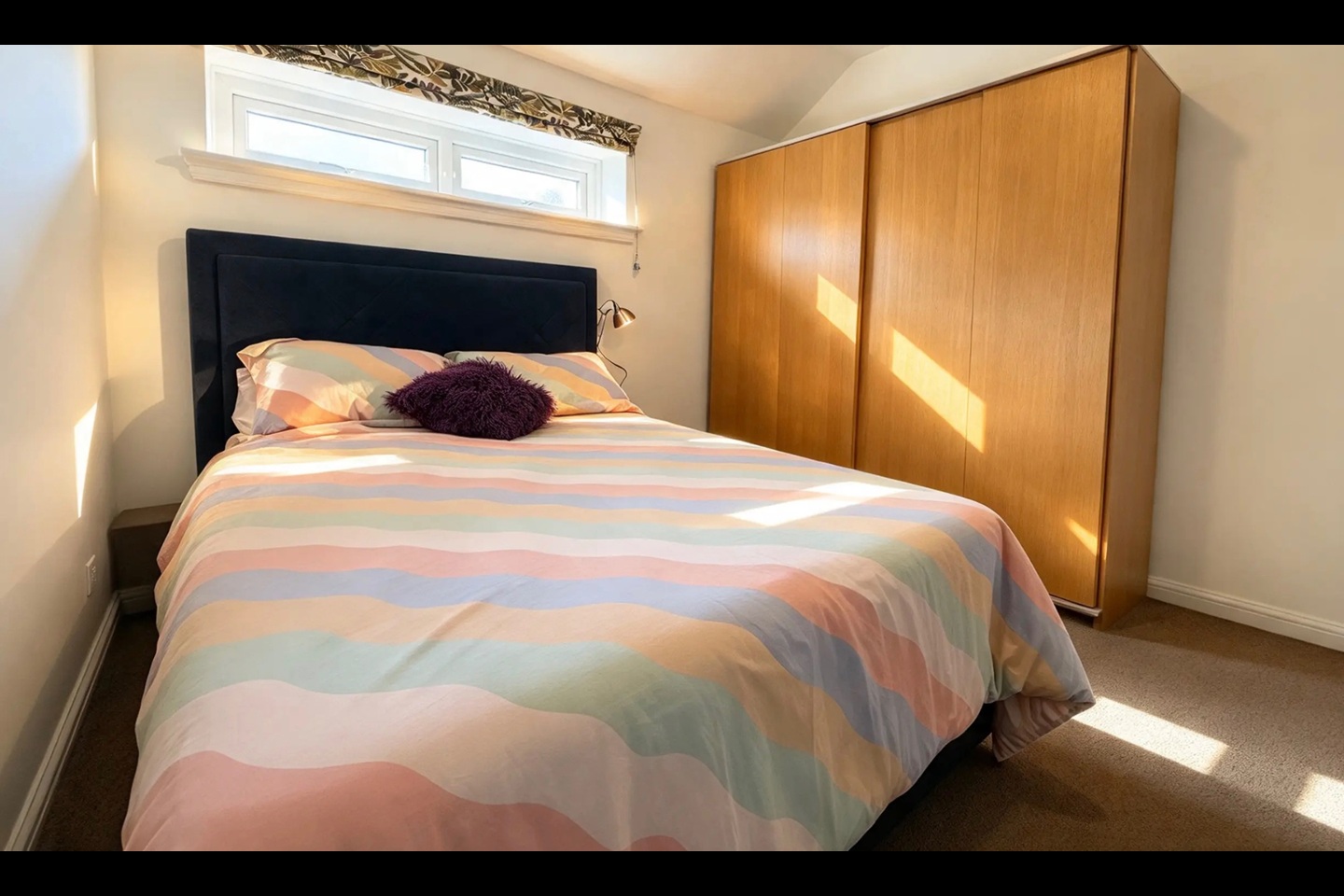 1 Bed Flat, Cornerswell Road, CF64 photo 4