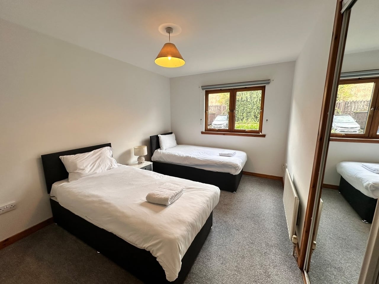 2 Bed Flat, Kelvinhaugh St, G3 photo 5