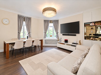 3 Bed Flat, Stourcliffe Close, W1H