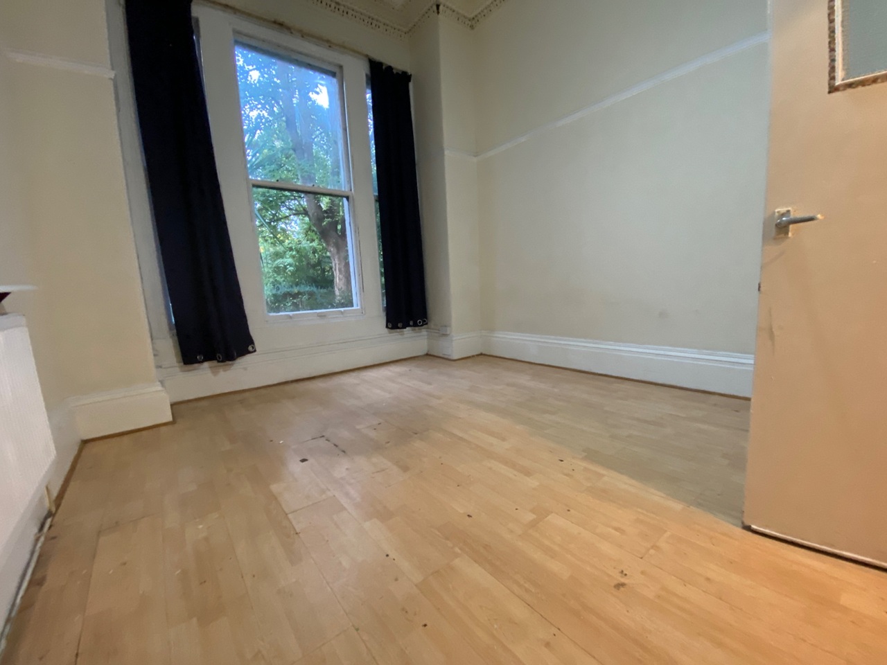 1 Bed Flat, Linnet Lane, L17
