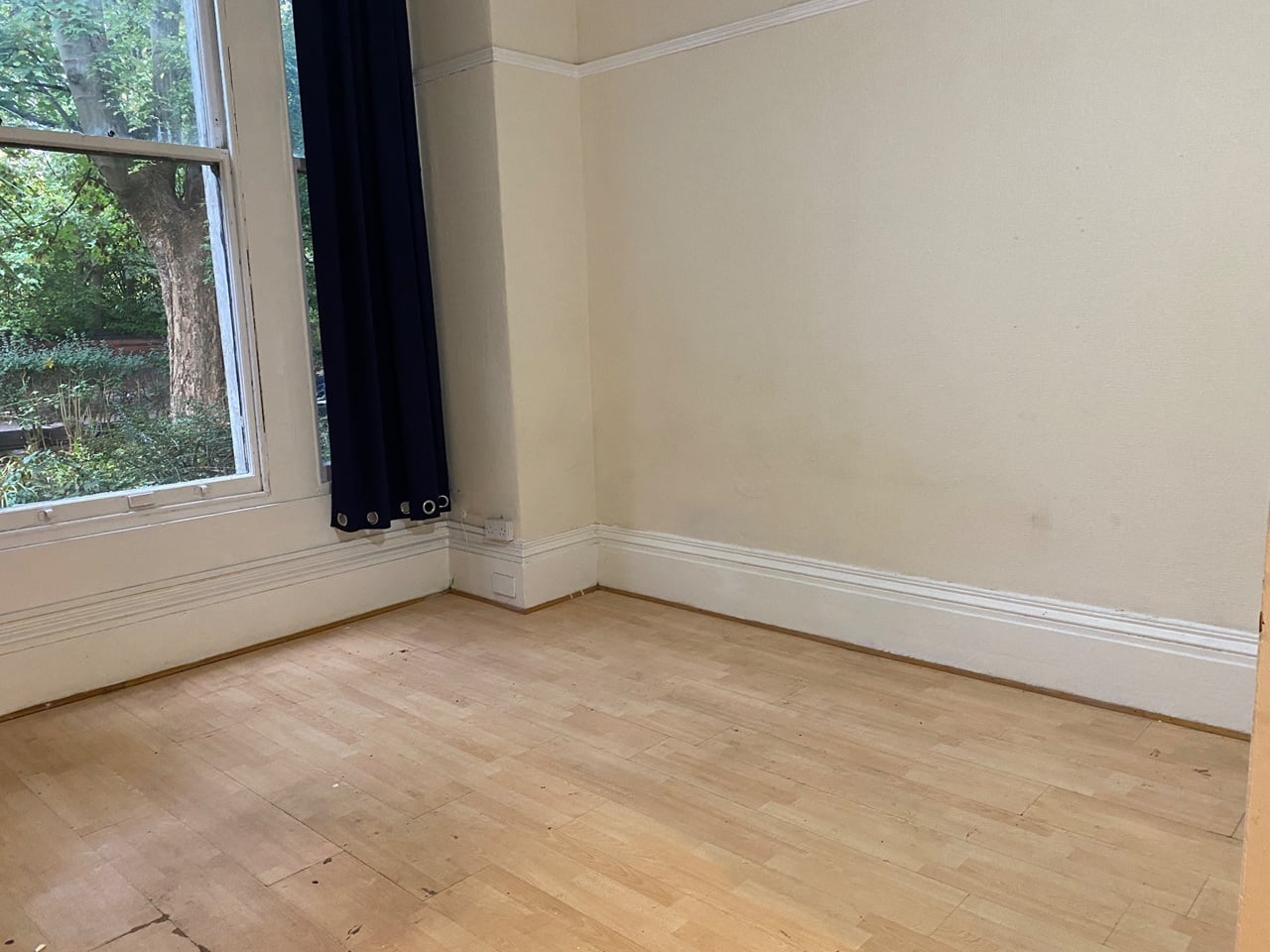 1 Bed Flat, Linnet Lane, L17 photo 3