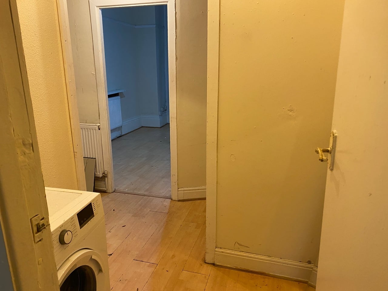 1 Bed Flat, Linnet Lane, L17 photo 5