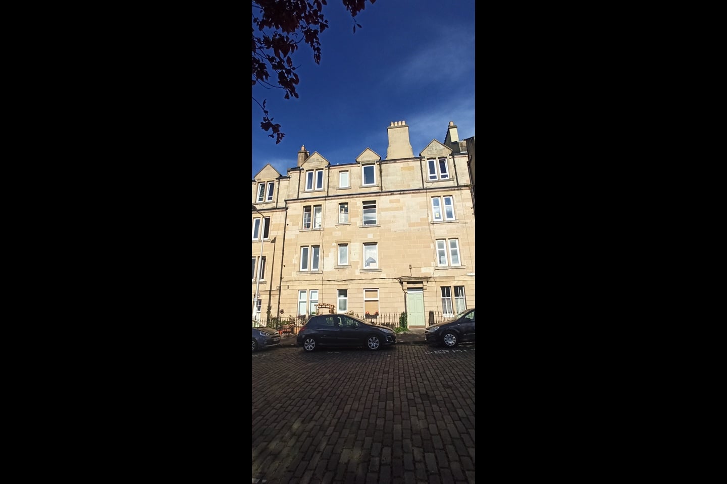 1 Bed Flat, Edinburgh, EH6