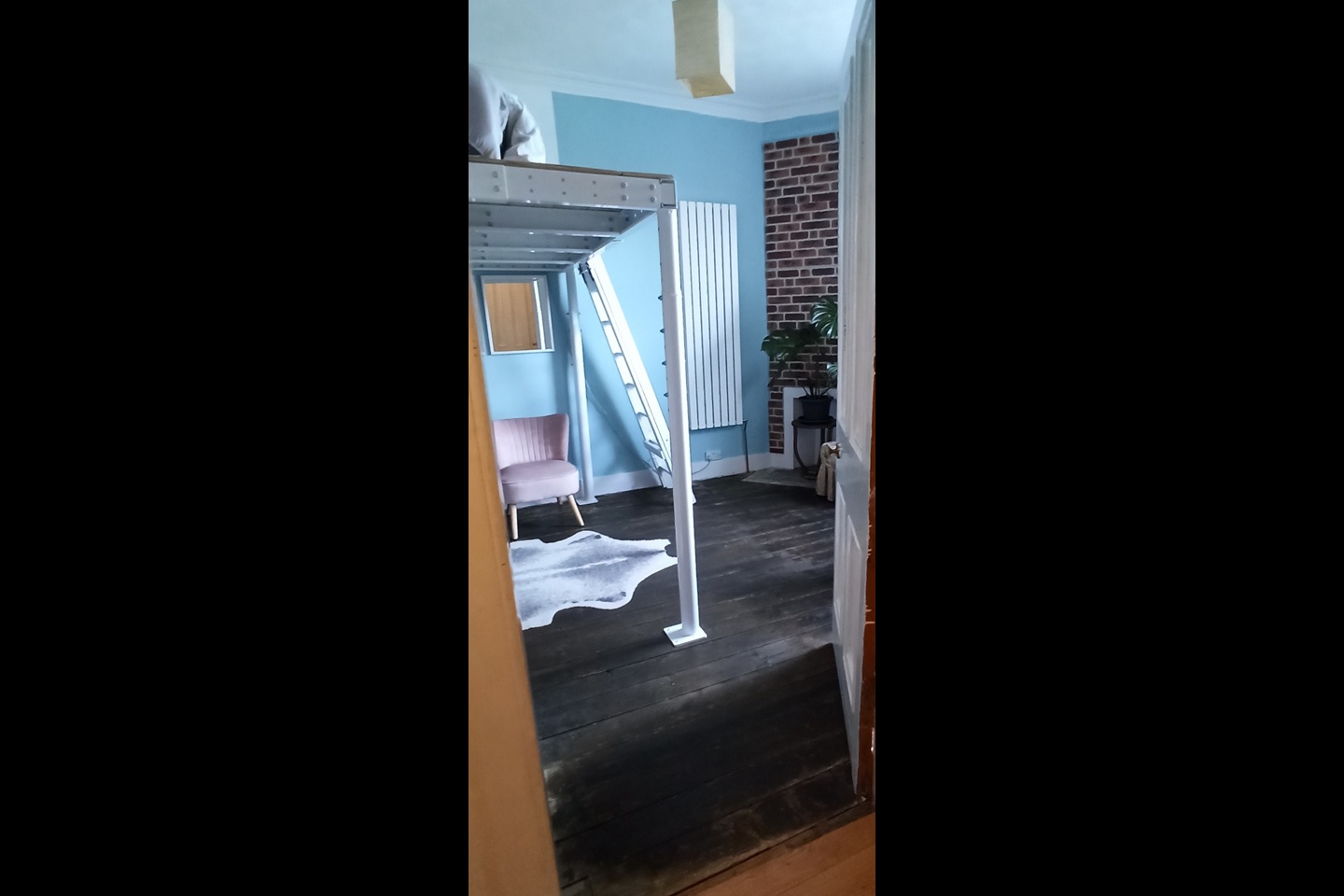1 Bed Flat, Edinburgh, EH6 photo 4