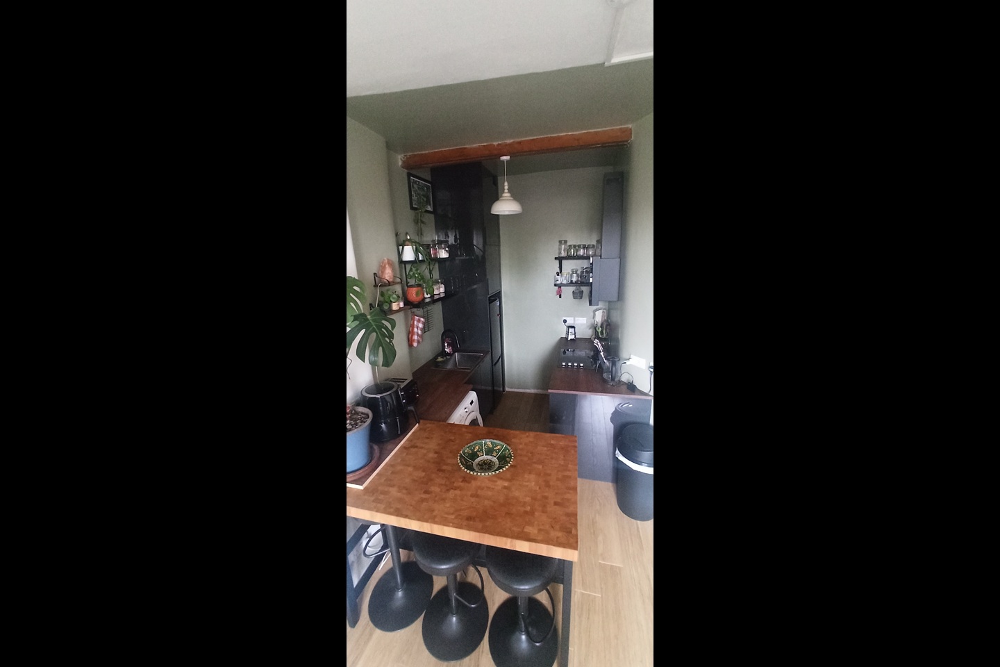 1 Bed Flat, Edinburgh, EH6 photo 5