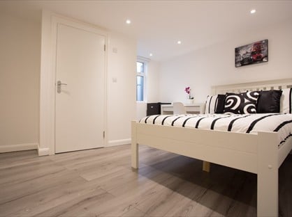 2 Bed Flat, Newington Butts, SE11