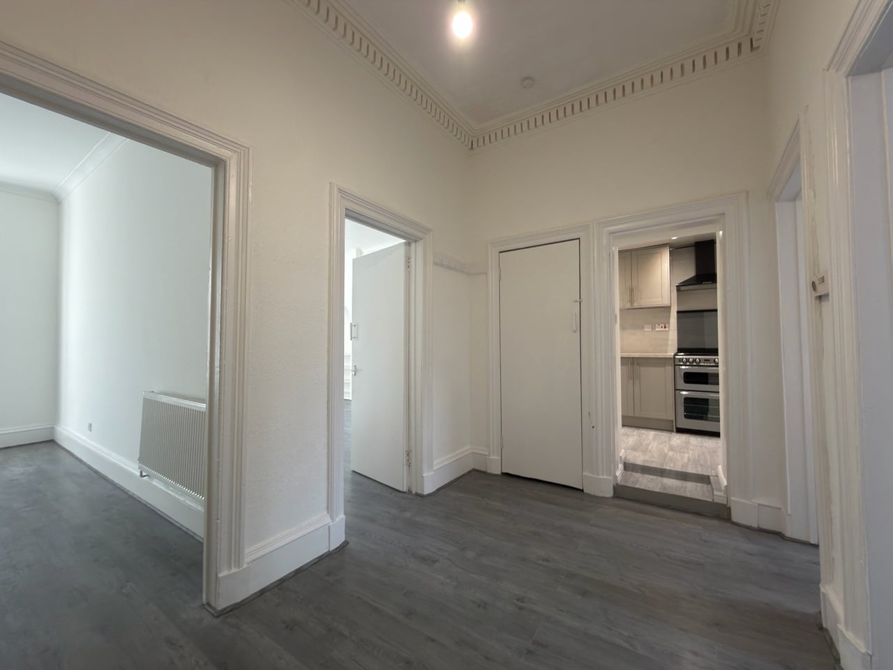 3 Bed Flat, Cathcart Road, G42 photo 4