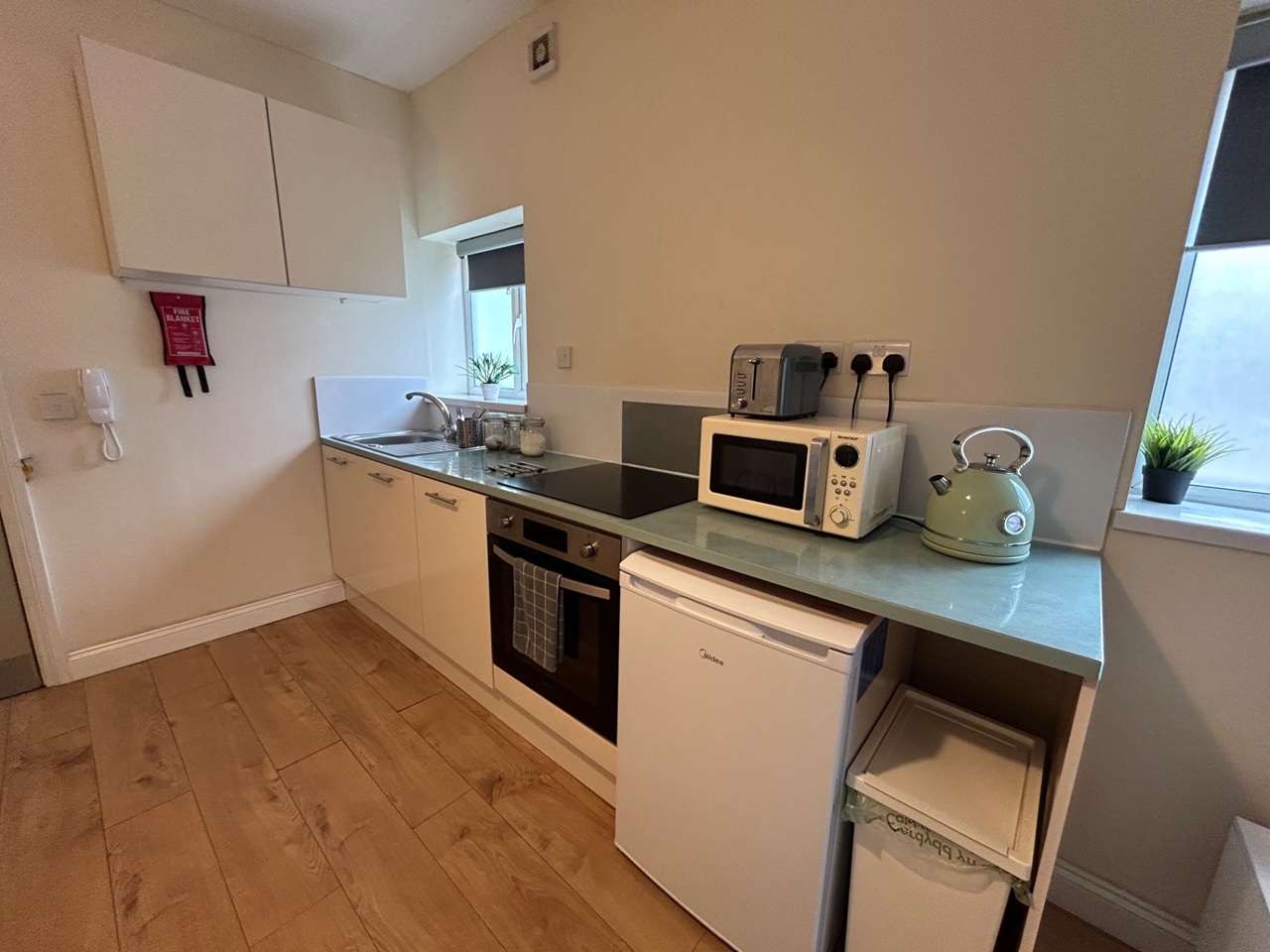 1 Bed Flat, Newport Road, CF24 photo 4