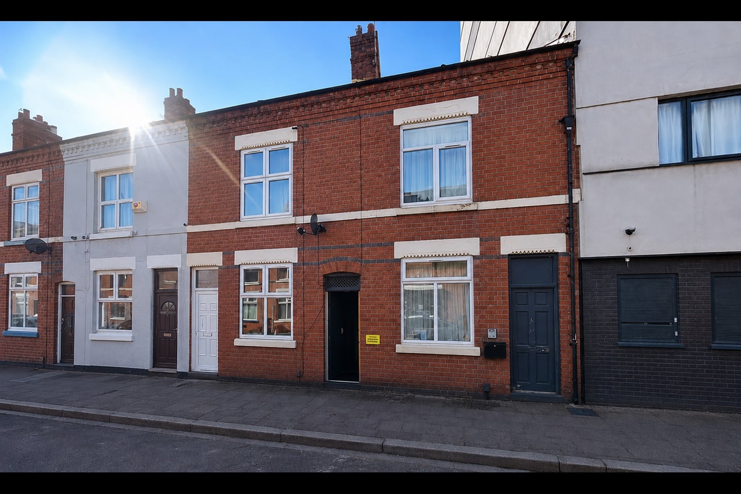 3 Bed Terraced House, Rydal Street, LE2