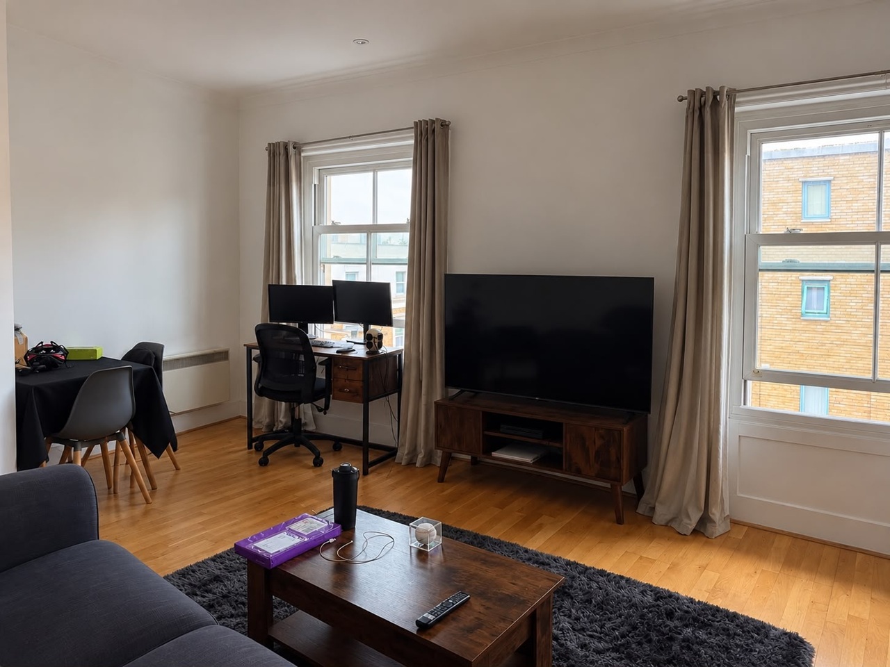 1 Bed Flat, Wandsworth Road, SW8