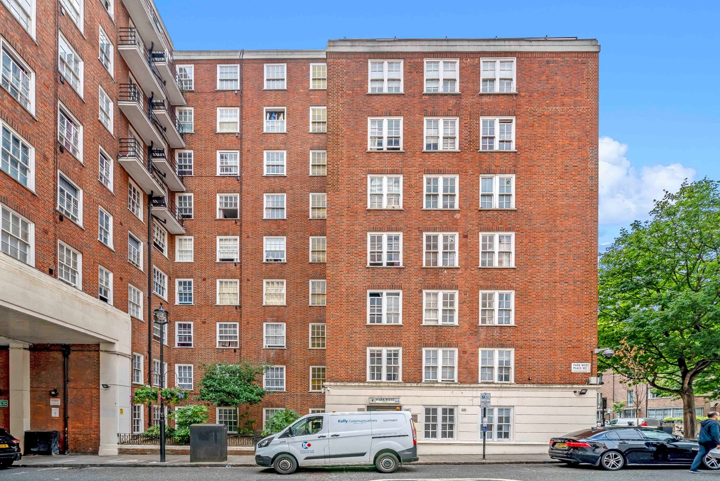 1 Bed Flat, Park West, W2 photo 5