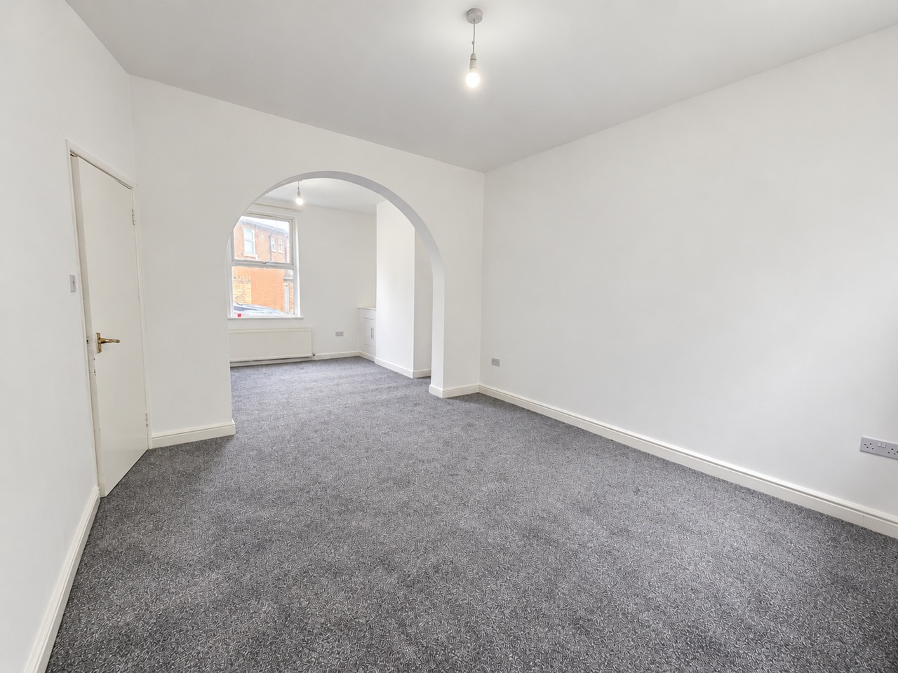 3 Bed Terraced House, Corby St, M12