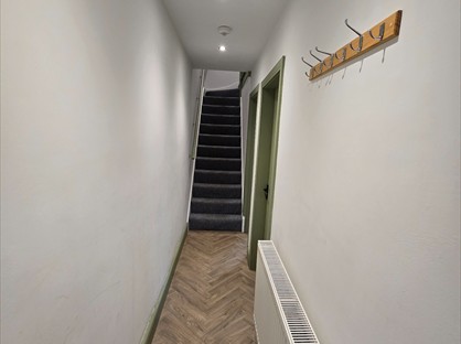 4 Bed Terraced House, Hagley Road, WS15