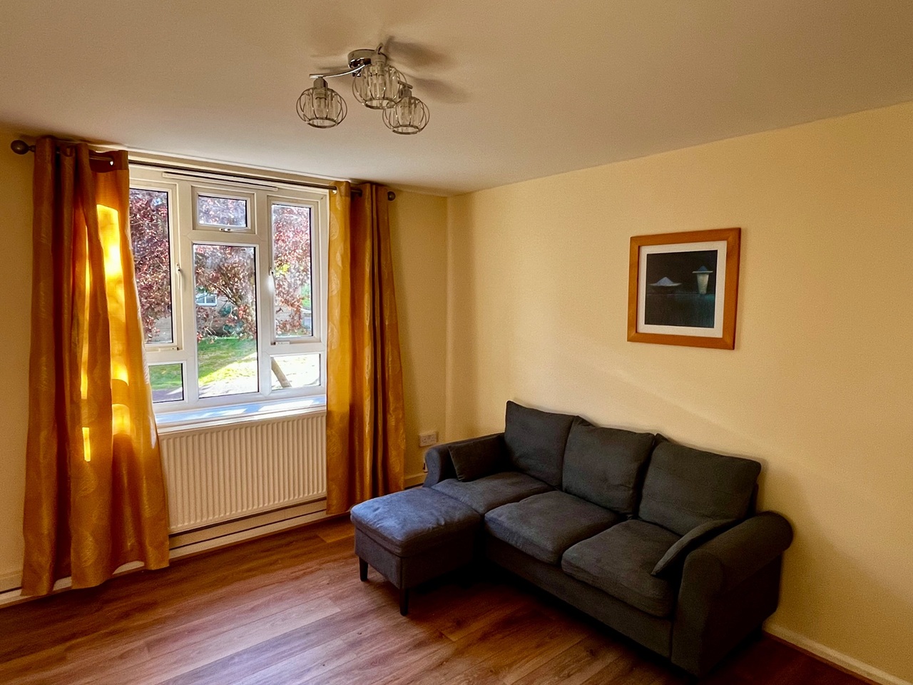 2 Bed Flat, Washbrook House, SW2 photo 2