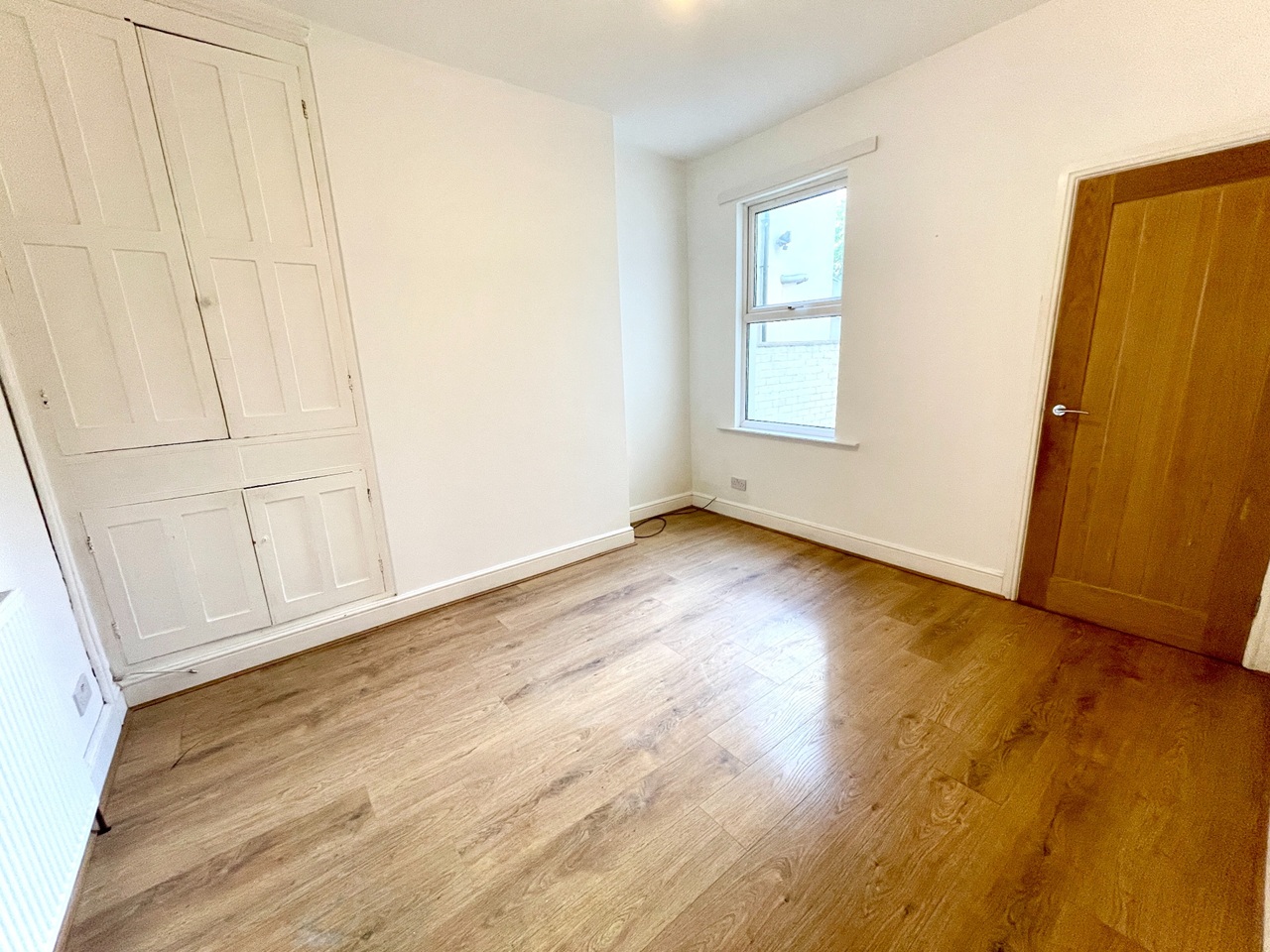 4 Bed Terraced House, Waveley Road, CV1 photo 3