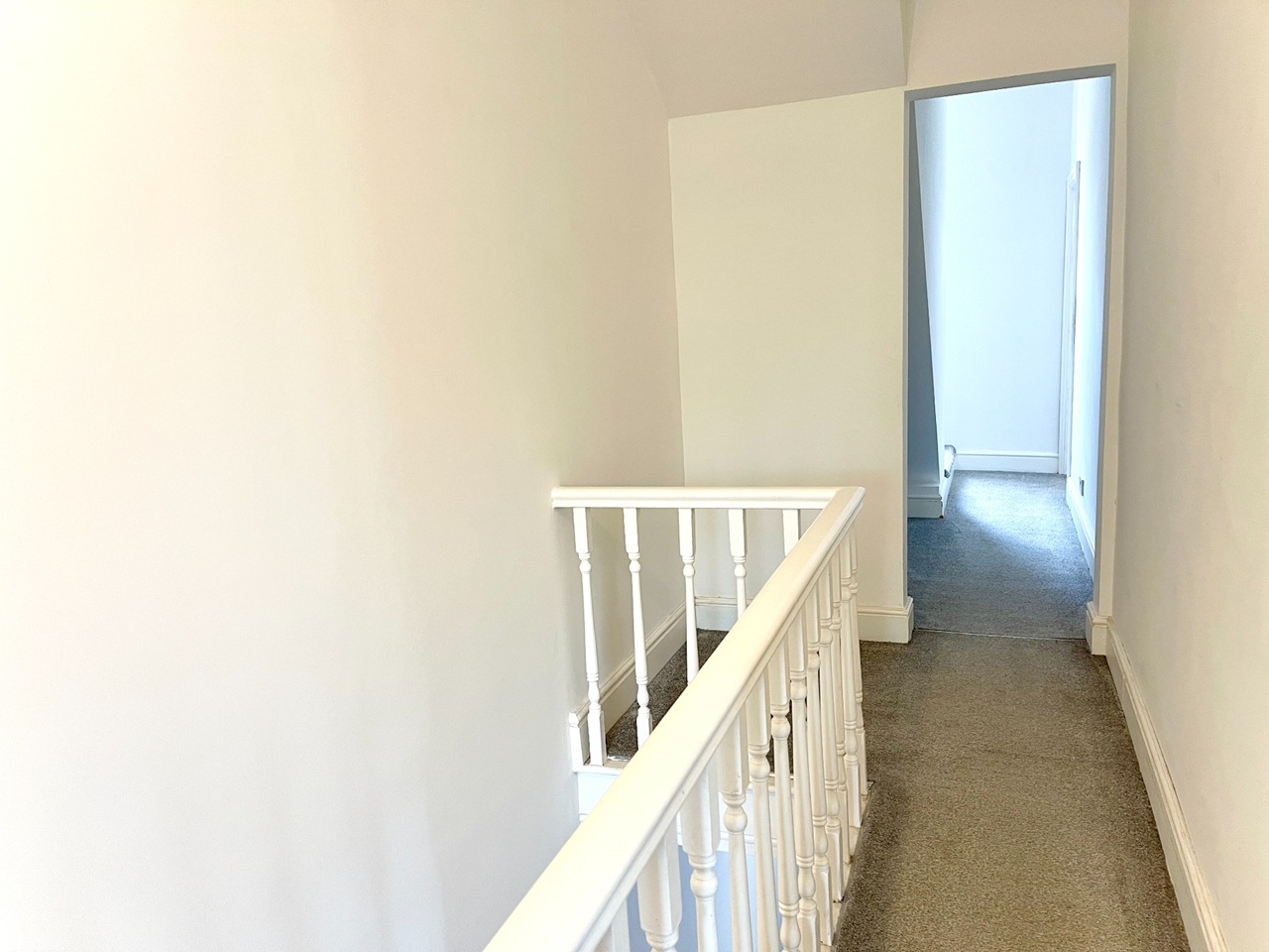 4 Bed Terraced House, Waveley Road, CV1 photo 4