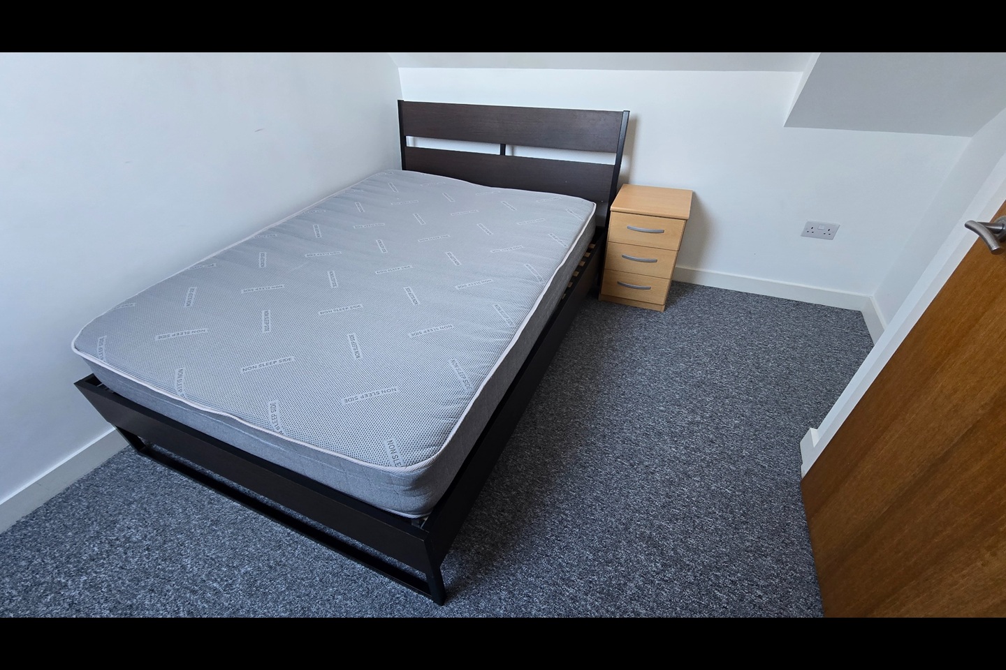 Room in a Shared Flat, Argus Lofts, BN1 photo 2