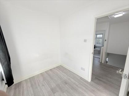 4 Bed Terraced House, David Road, RM8