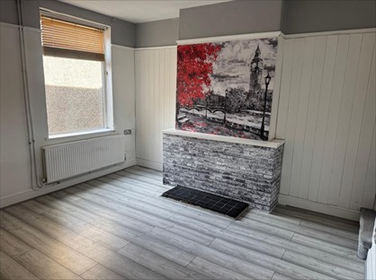 2 Bed Terraced House, Central Road, LE67