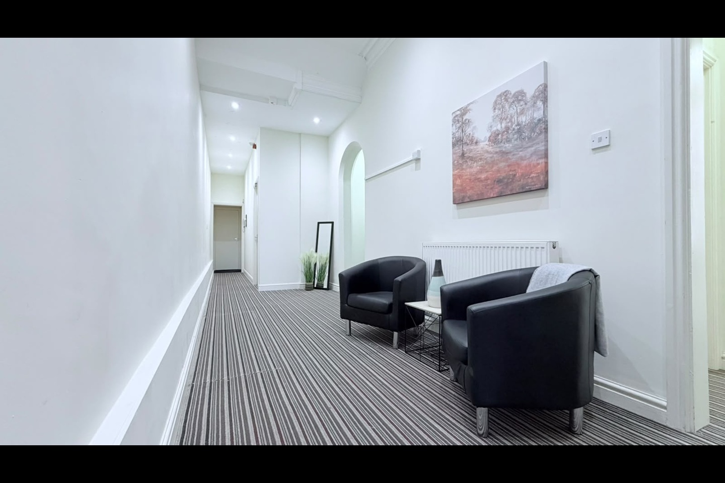 3 Bed Flat, Foxhall Road, NG7 photo 4