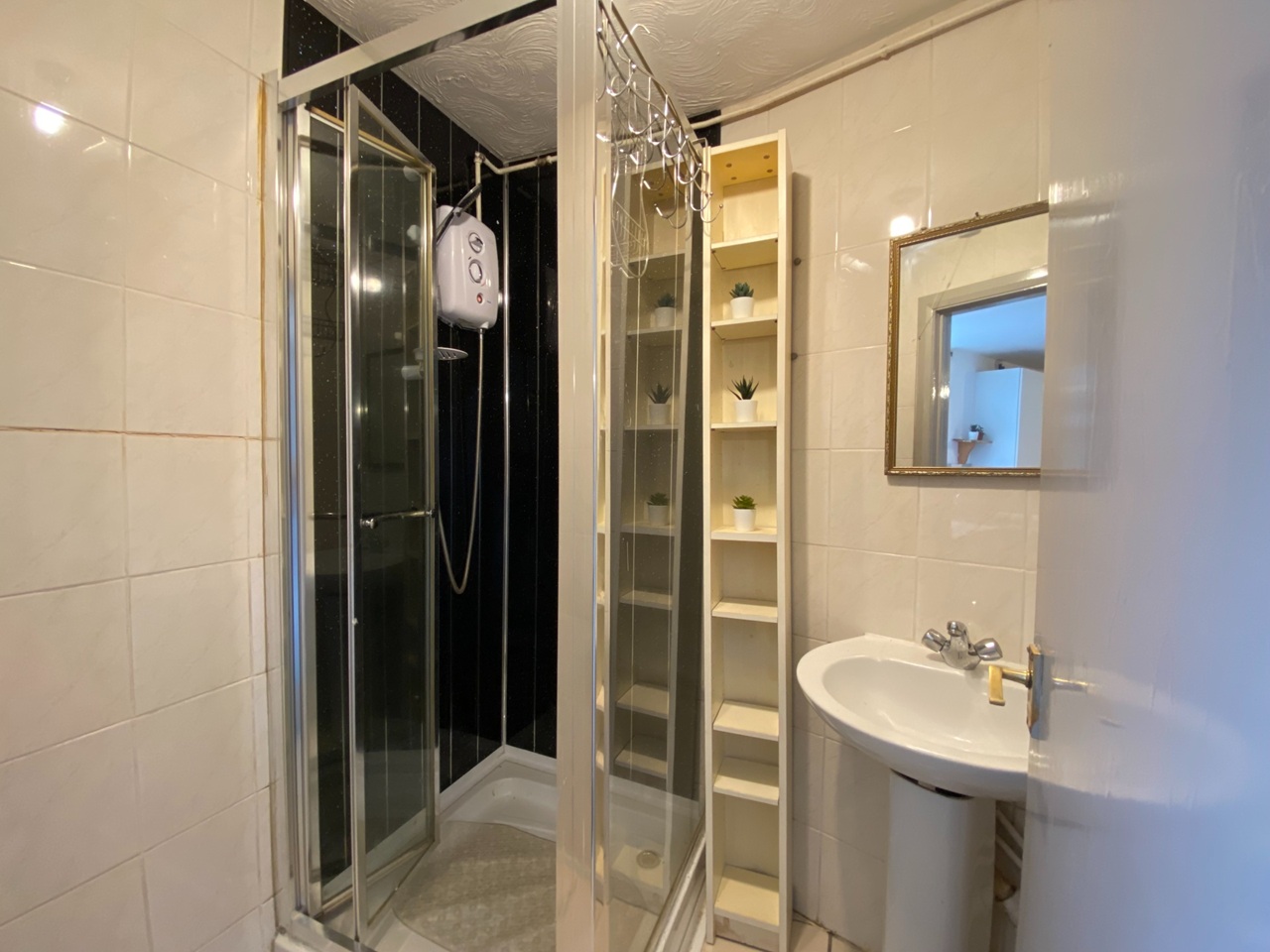 1 Bed Flat, City Centre, LE1 photo 4