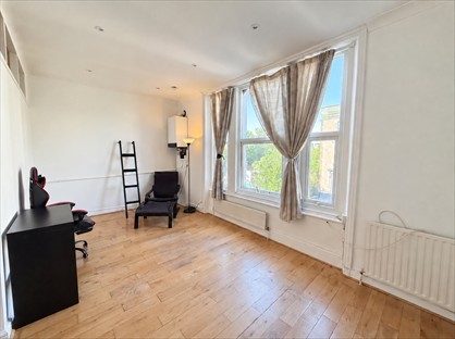 2 Bed Flat, Ladbroke Grove, W10