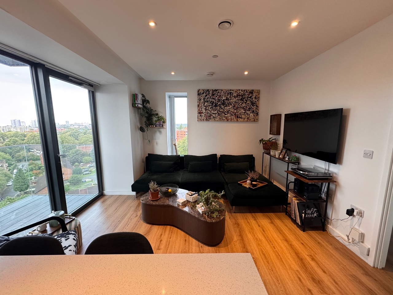 2 Bed Flat, Local Blackfriars, M3 photo 3