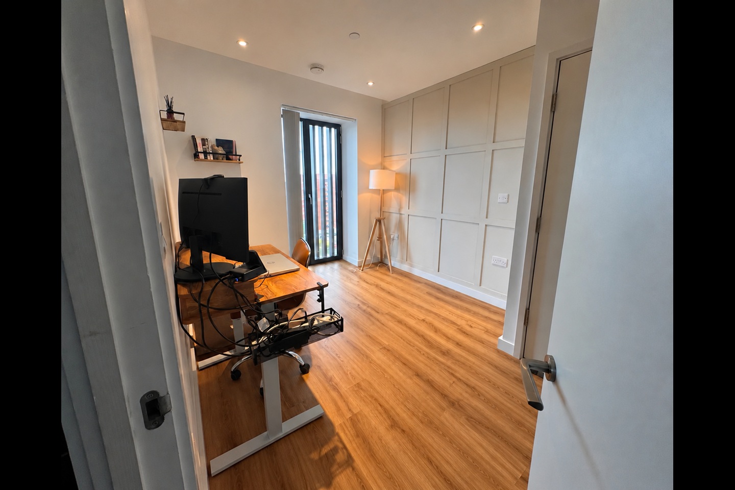 2 Bed Flat, Local Blackfriars, M3 photo 4