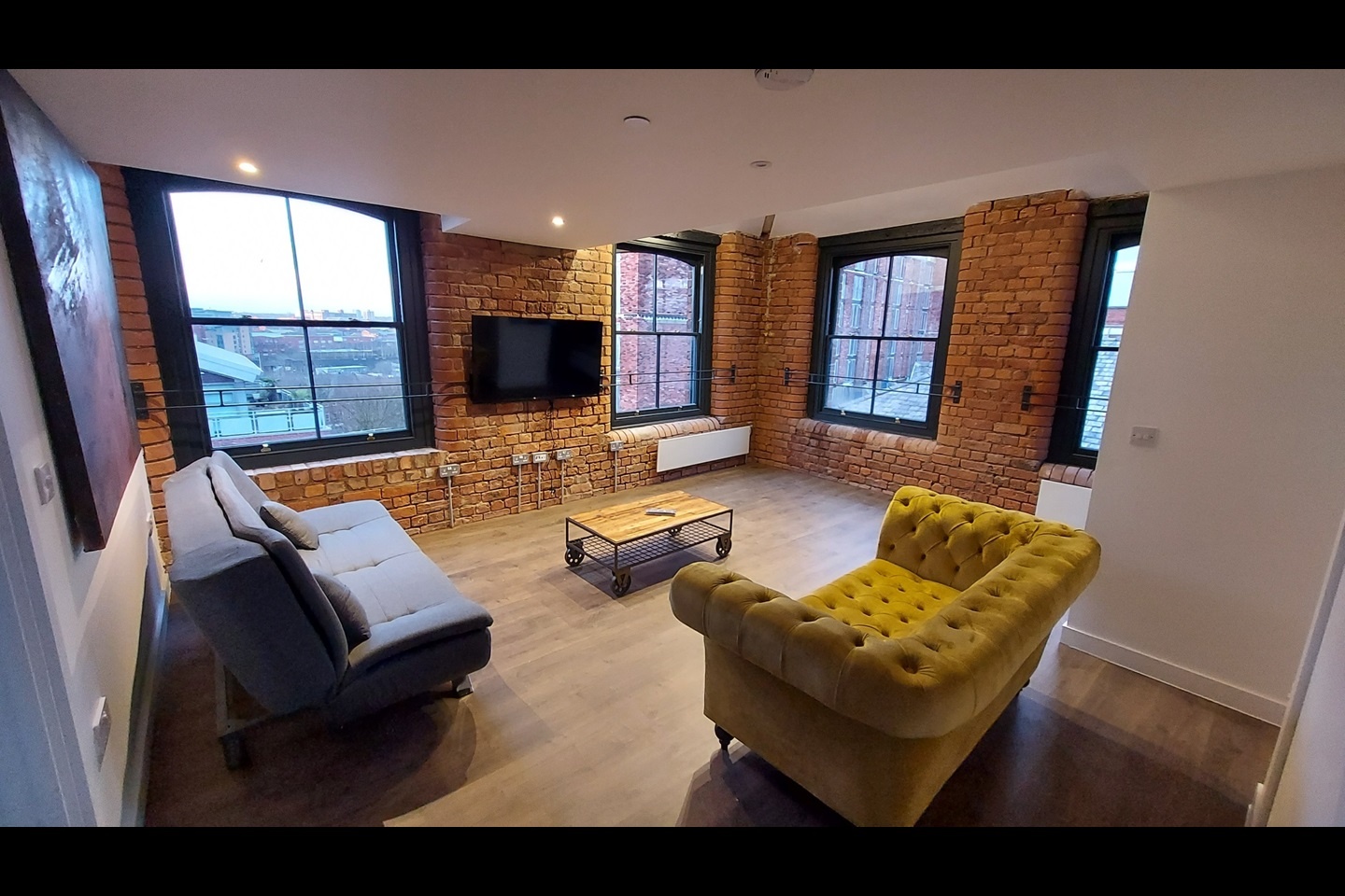 1 Bed Flat, Printing Press House, M4 photo 5