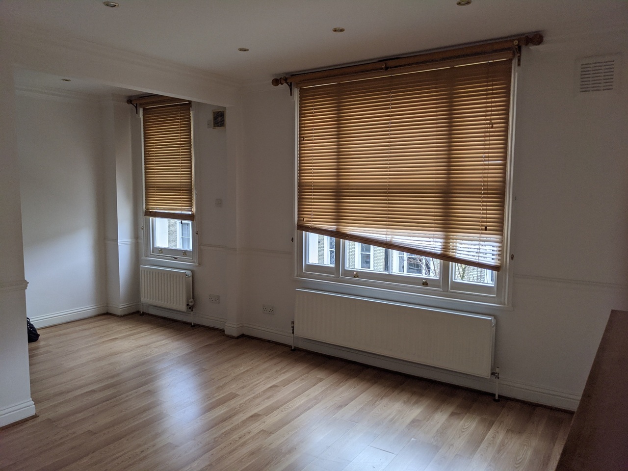 2 Bed Flat, Eardley Crescent, SW5